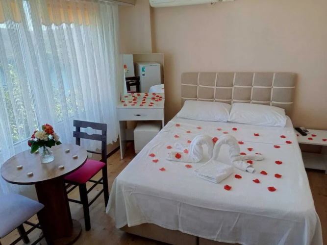 Gunter Seher Otel