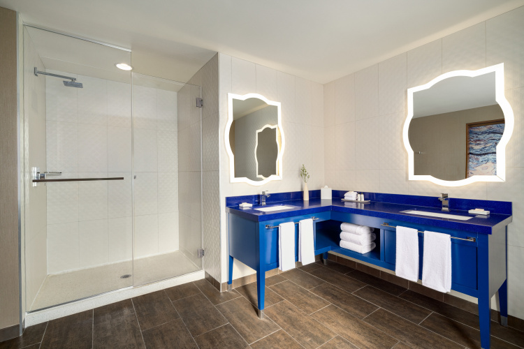 Hotel Indigo Naperville Riverwalk photo 12