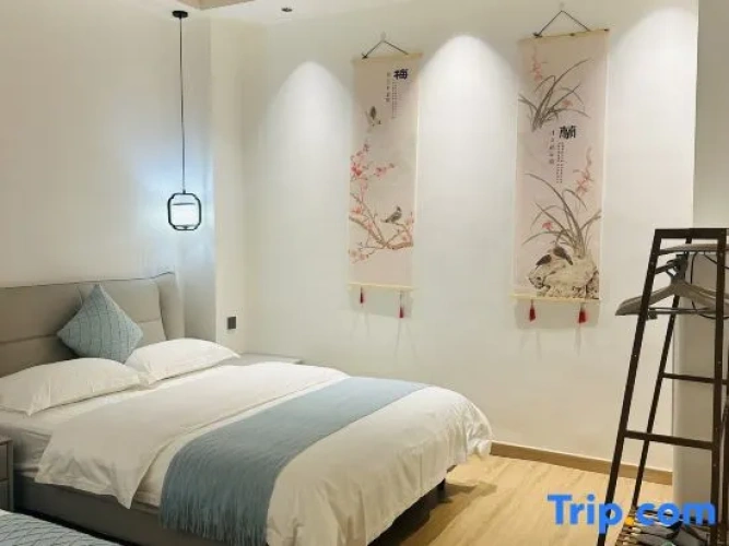 Deluxe Twin Suite