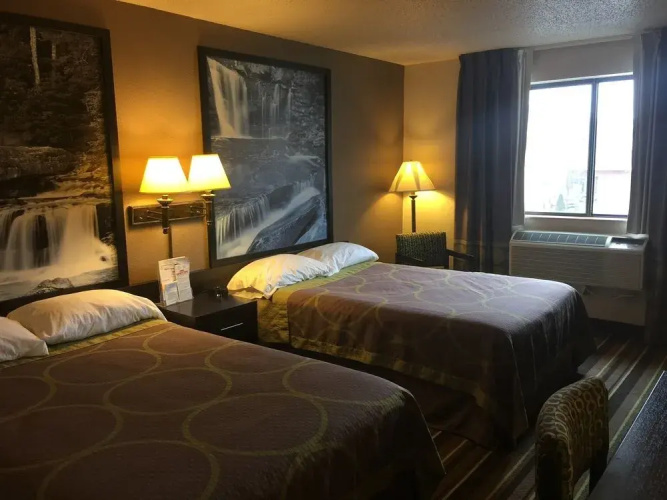 Super 8 Weston Wv