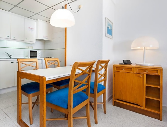 Apartment with sea view