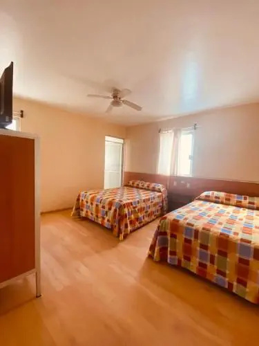 Hotel Sierra Inn