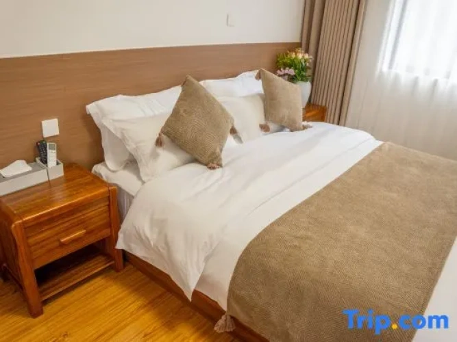 2 Bedrooms Suite