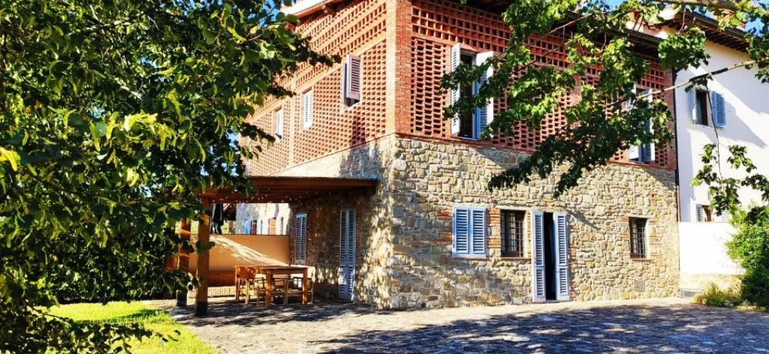 2 Bedrooms Cottage