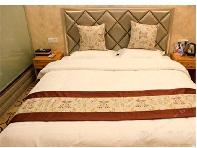 Luzhou Shangyou Hotel