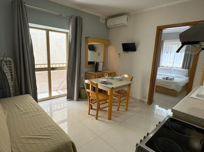 1 Bedroom Apartment with balcony