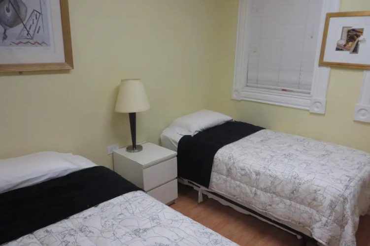Chicago Parthenon Hostel
