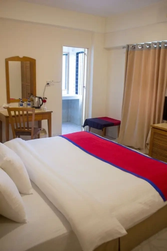 Deluxe Double room with balcony and with city view