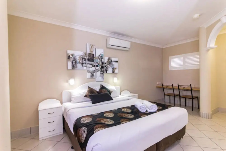 Villa Capri Motel
