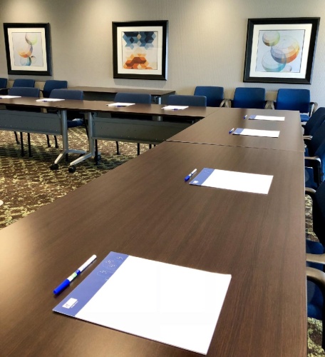Holiday Inn Express & Suites Saskatoon East - University photo 11
