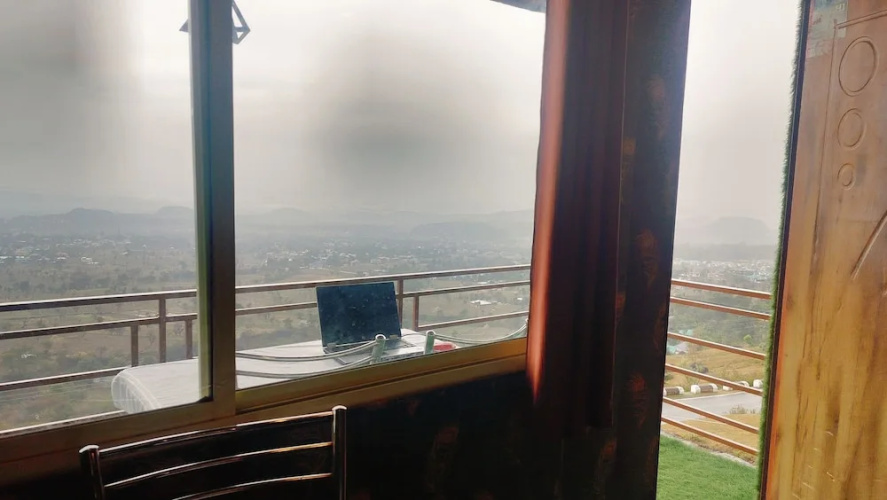 Hotel Nirbana Heights
