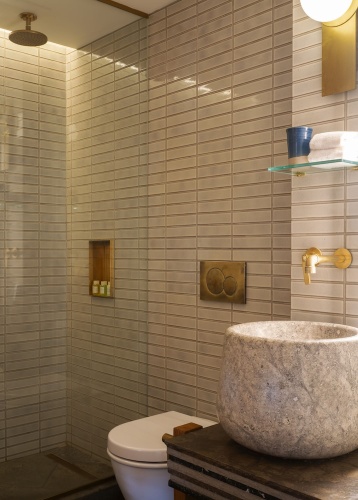 Made Hotel photo 9