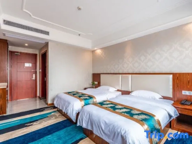 Standard Double room with water view