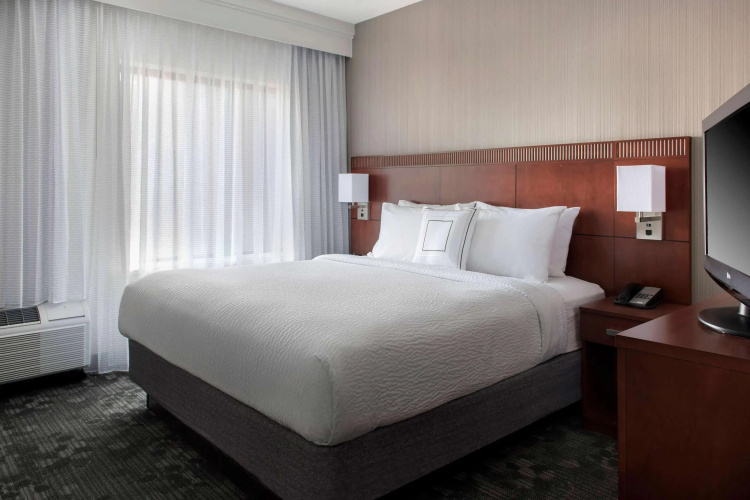 Sonesta Select Boston Stoughton