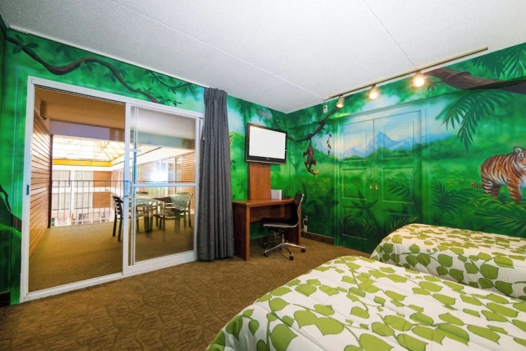 Superior Double room with pool view