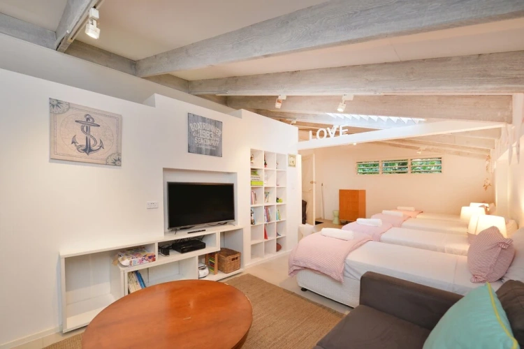 Guest rooms