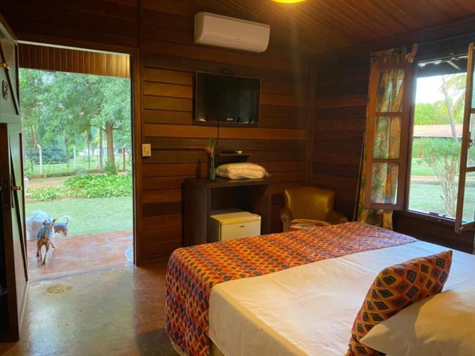 Standard Double Suite
