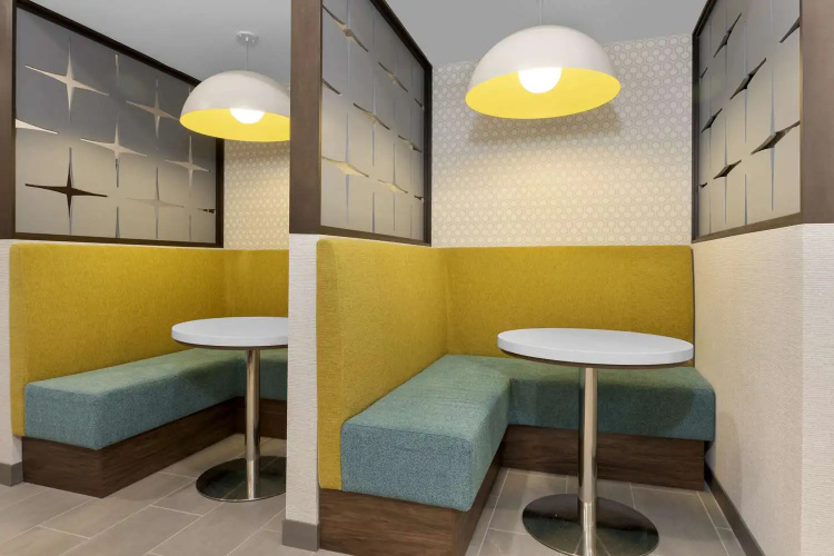 Hampton Inn By Hilton Cornwall