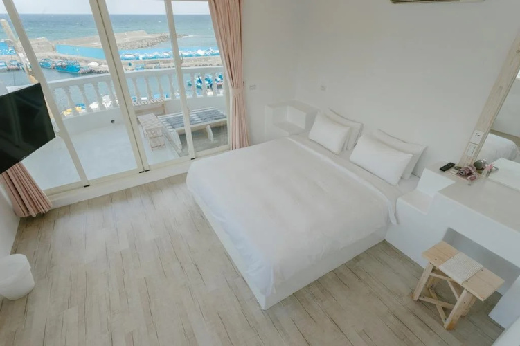 WhiteLance B&B