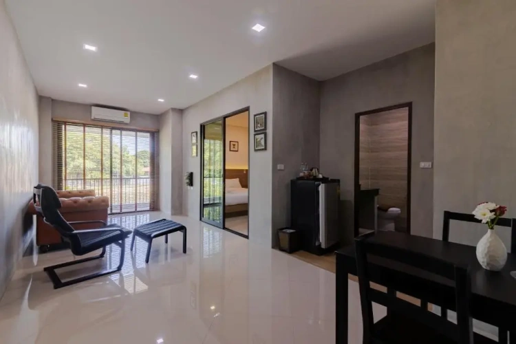 1 Bedroom Suite