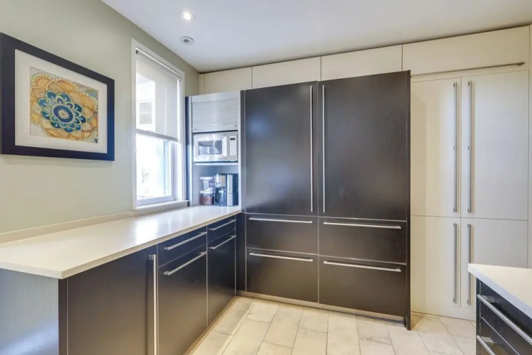 2 Mi to National Mall: Modern DC Home