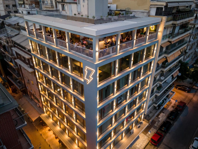 Zeus Is Loose Hostel - Thessaloniki