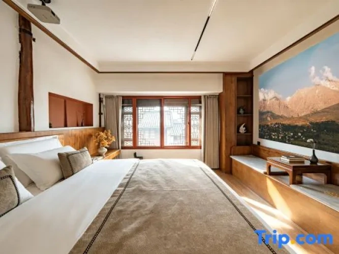 Standard Double room with view