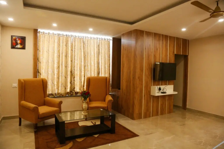 Hotel Raindew