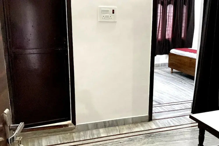 Kashi Vas Super Rooms