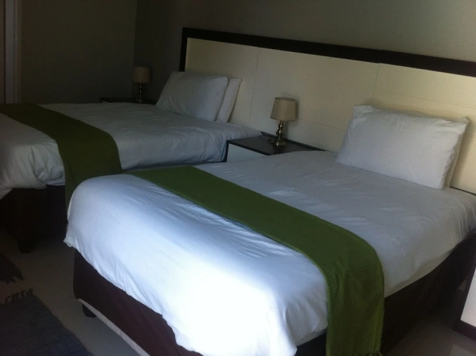 Standard Twin room with garden view