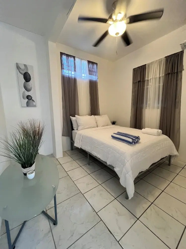 Surfer Steps Apartment