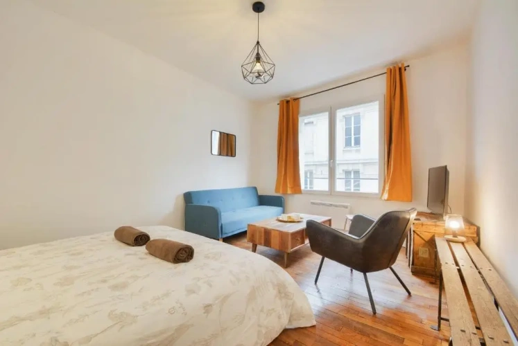 1 Bedroom Apartment