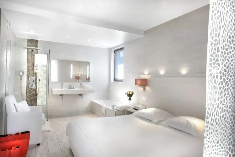 Standard Double room with balcony