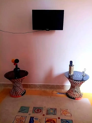 Economy Studio