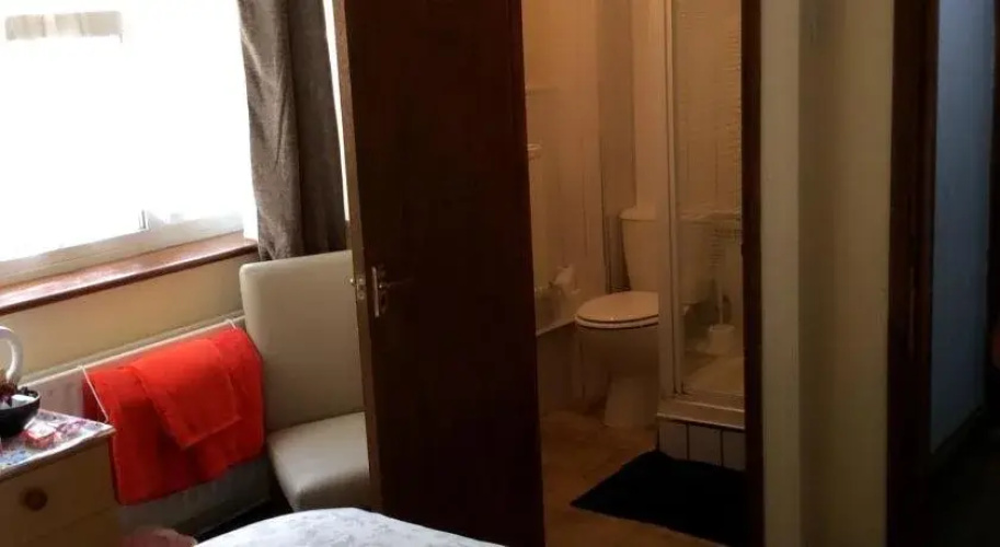 The Lodge Guest House