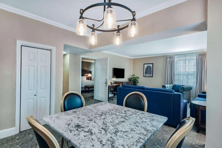 1 Bedroom Superior Double Suite