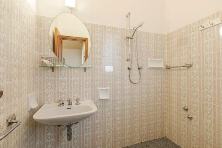 Standard Triple room with balcony