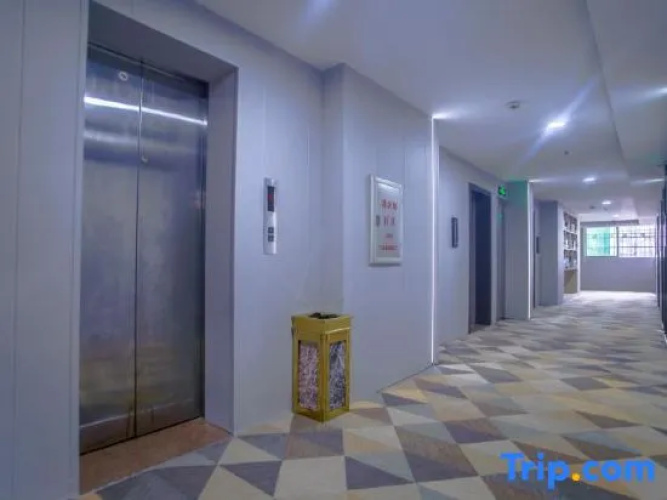Cup Premium Hotel