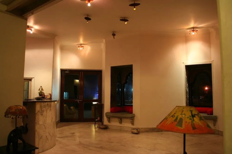 Hotel Pratap Palace