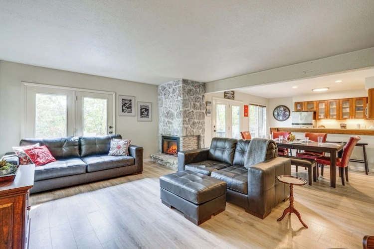 3 Bedrooms Cottage