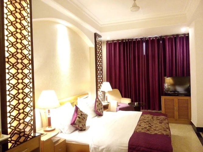 Executive room with balcony