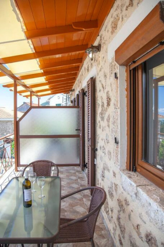Agios Petros Apartments 2