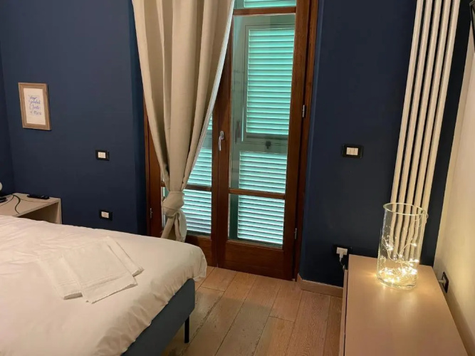 Accogliente camera singola con balcone a 500 mt dal mare