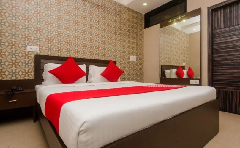 Abrol Hotel by OYO Rooms