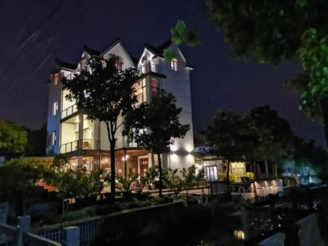 Liuniange Boutique Hostel