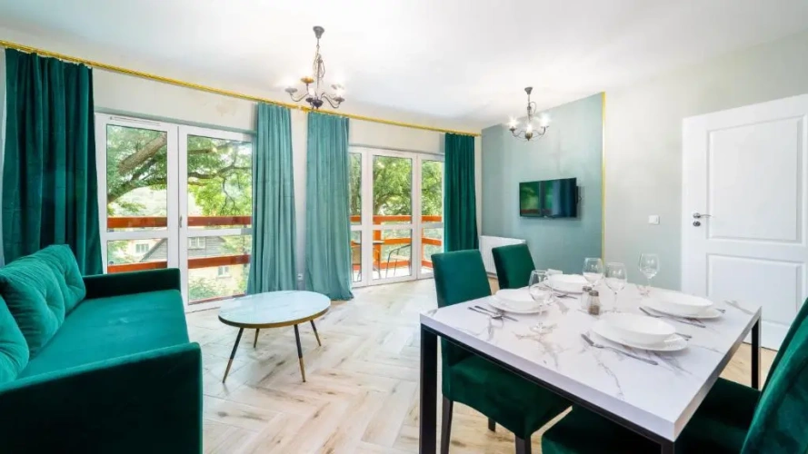 1 Bedroom Apartment