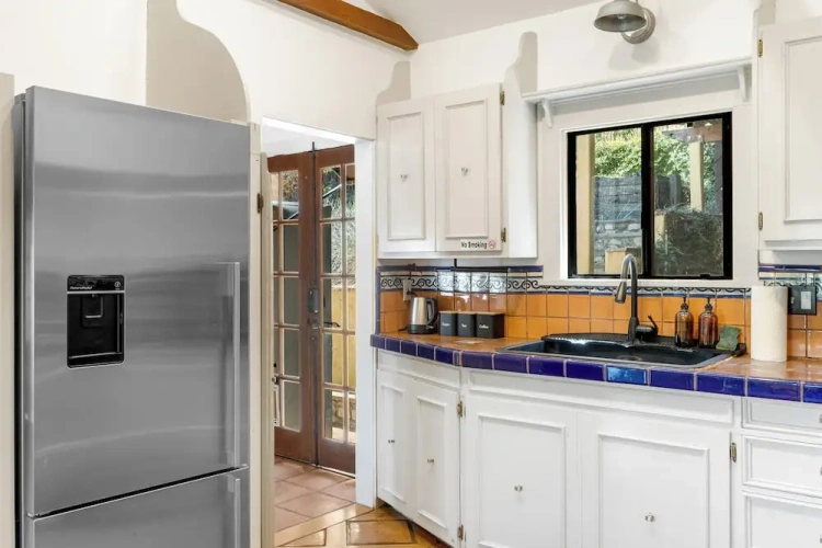 2 Bedrooms Cottage