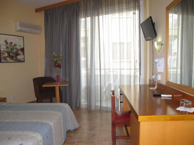Flamingo Beach Hotel