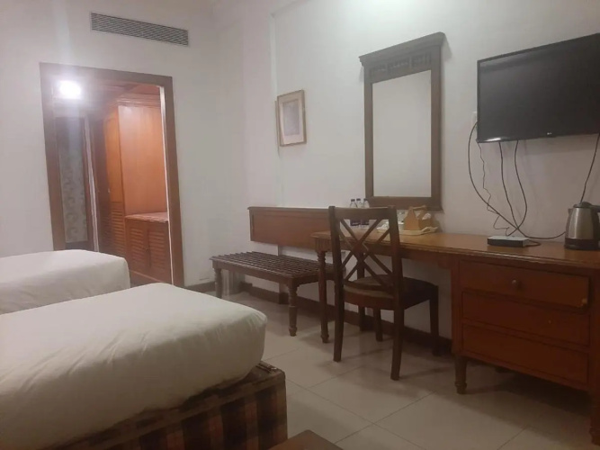 Casino Hotels Ltd.