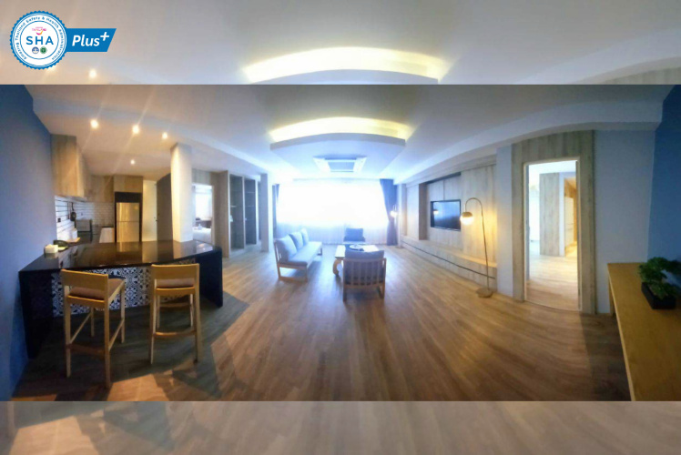 Quadruple Suite